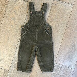 Little Planet by Carter’s Green Corduroy Overalls with Bib Front